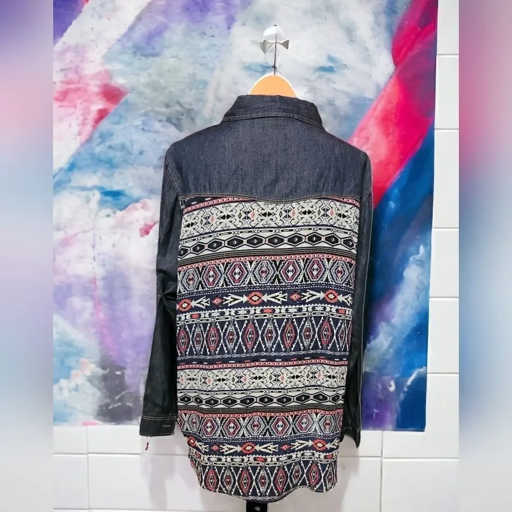 New Justify Women's 2X Denim Shirt Blue Long Slv Button Up Aztec Print Blouse